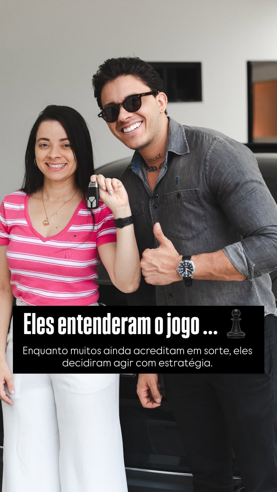 Clientes da Max Business celebrando uma conquista